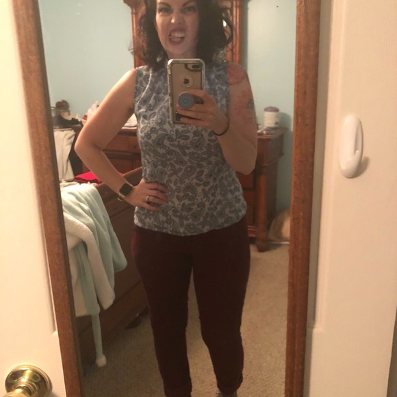 Meet your Posher, Holly - Picture 4 of 4